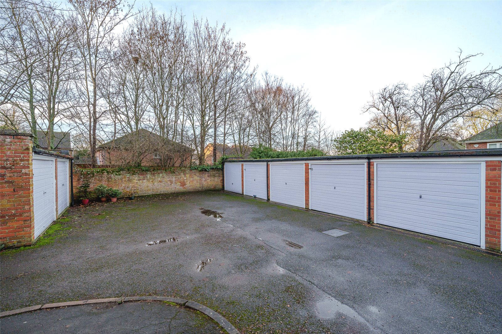 Photos of Clare Avenue, Wokingham, Berkshire RG40 66335134 PrimeLocation