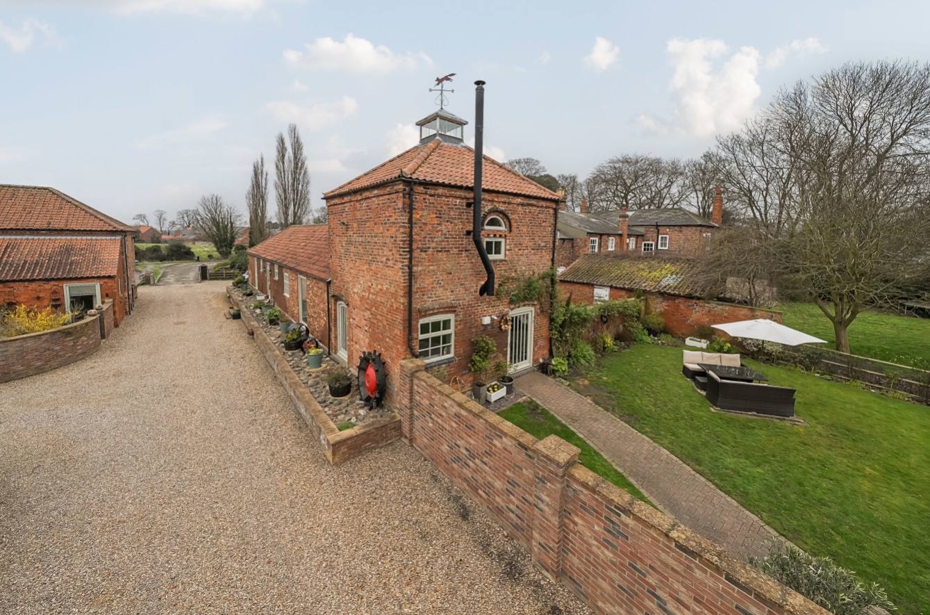 Photos of Cooks Lane, Great Coates, Grimsby, Lincolnshire DN37