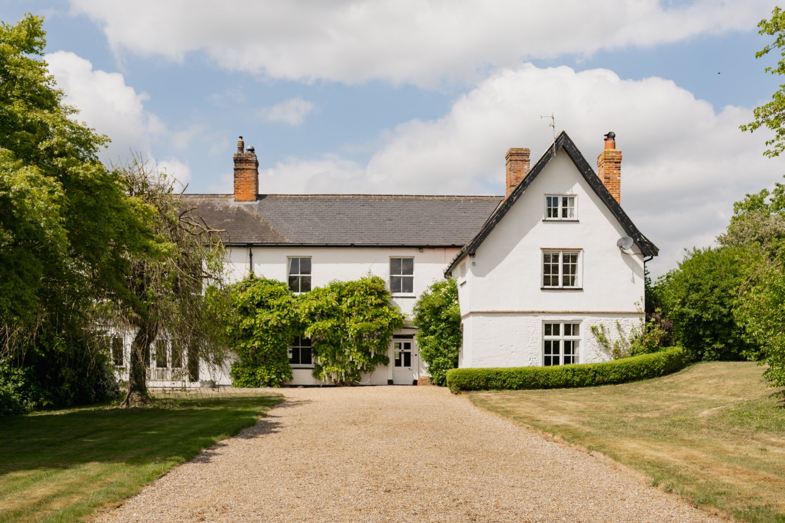 5 bedroom detached house for sale 0