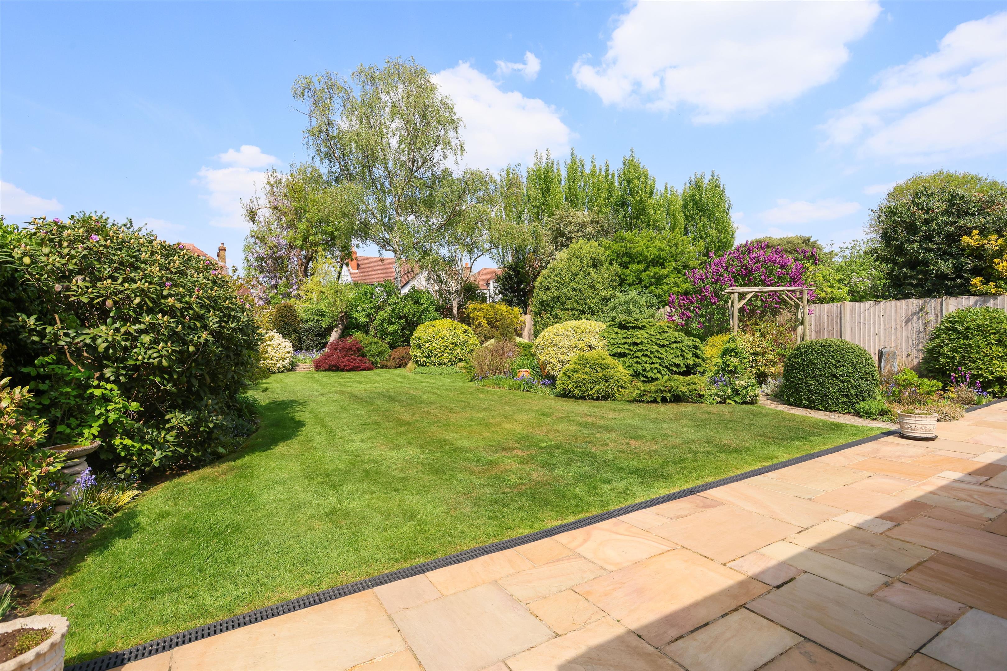 4 bedroom link-detached house for sale 0