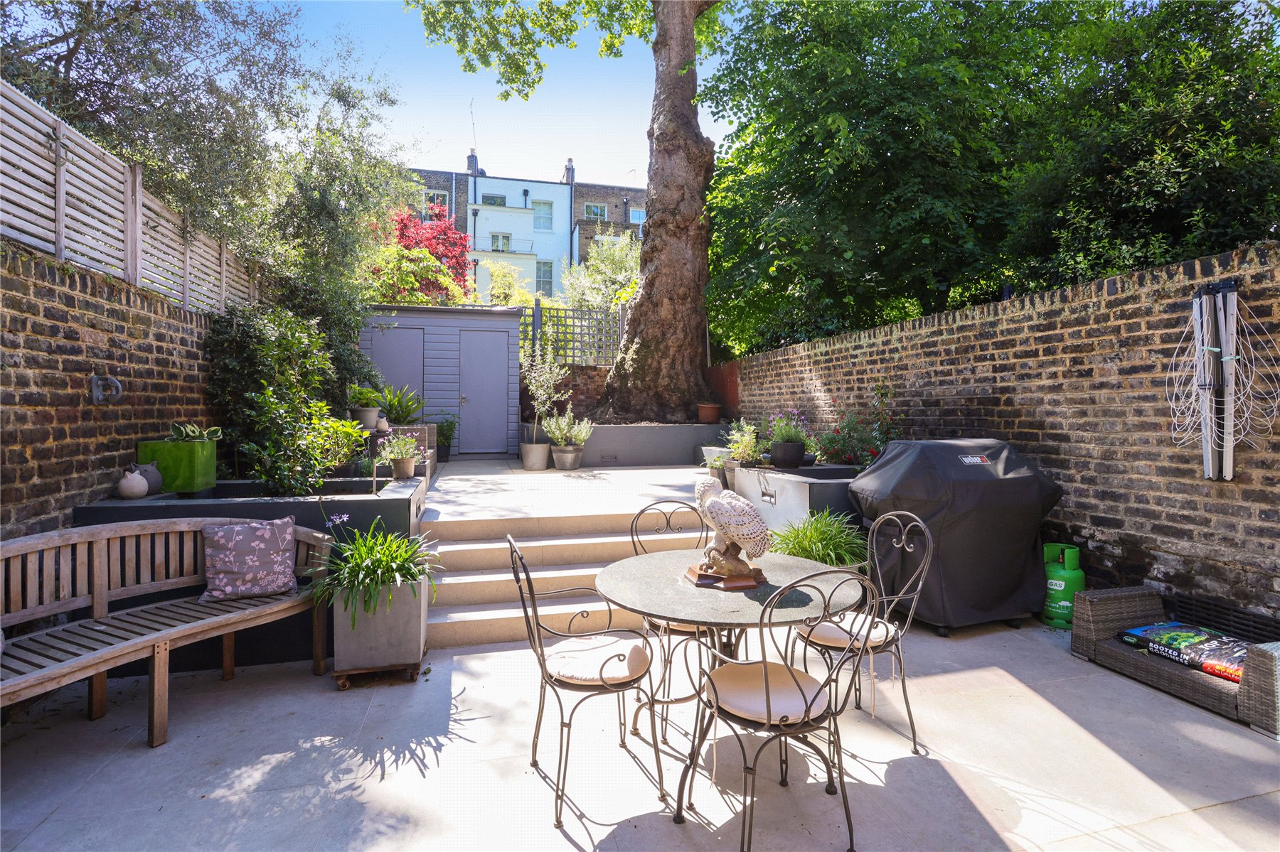 2 bedroom flat for sale 0