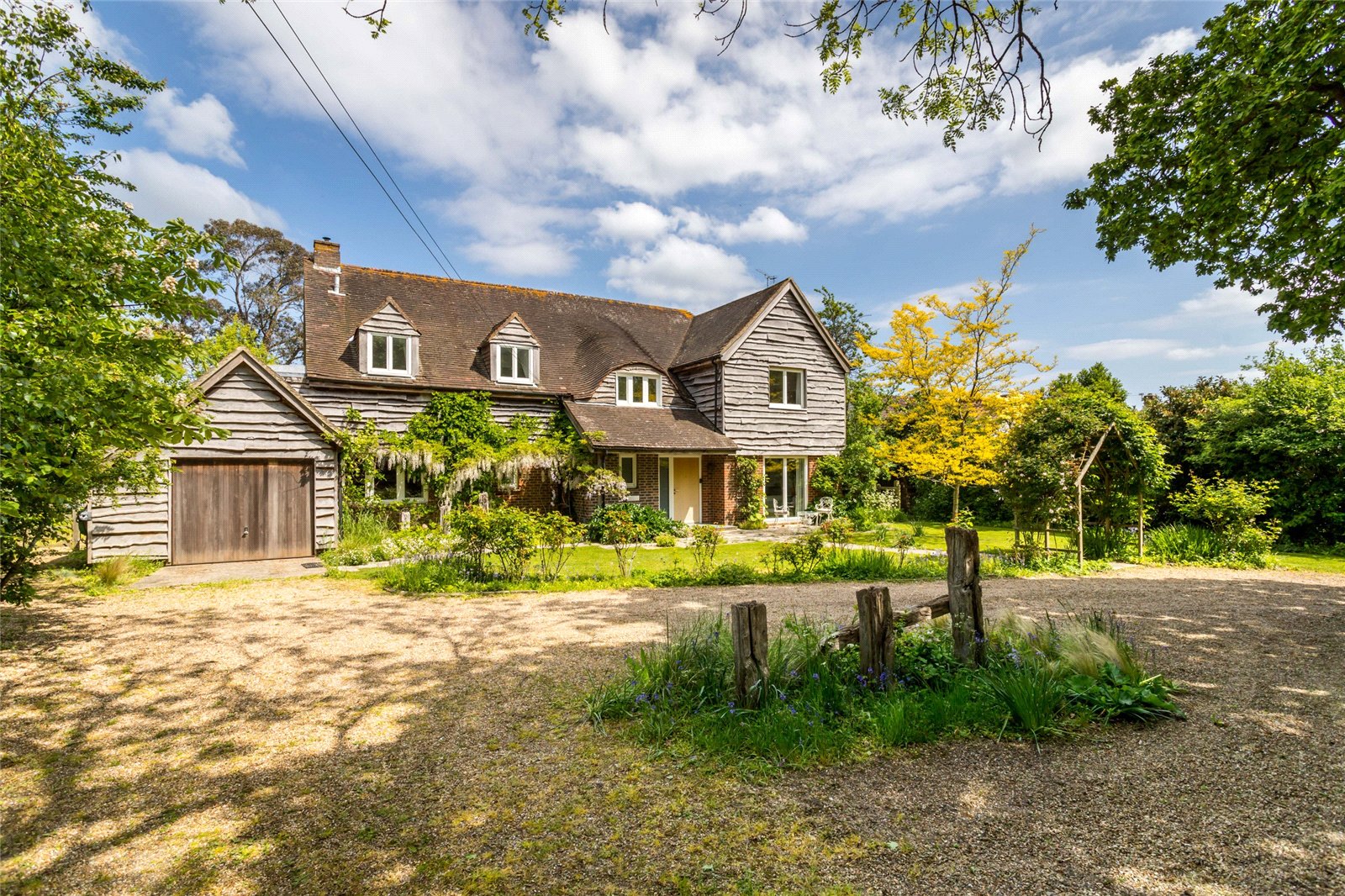 4 bedroom bungalow for sale