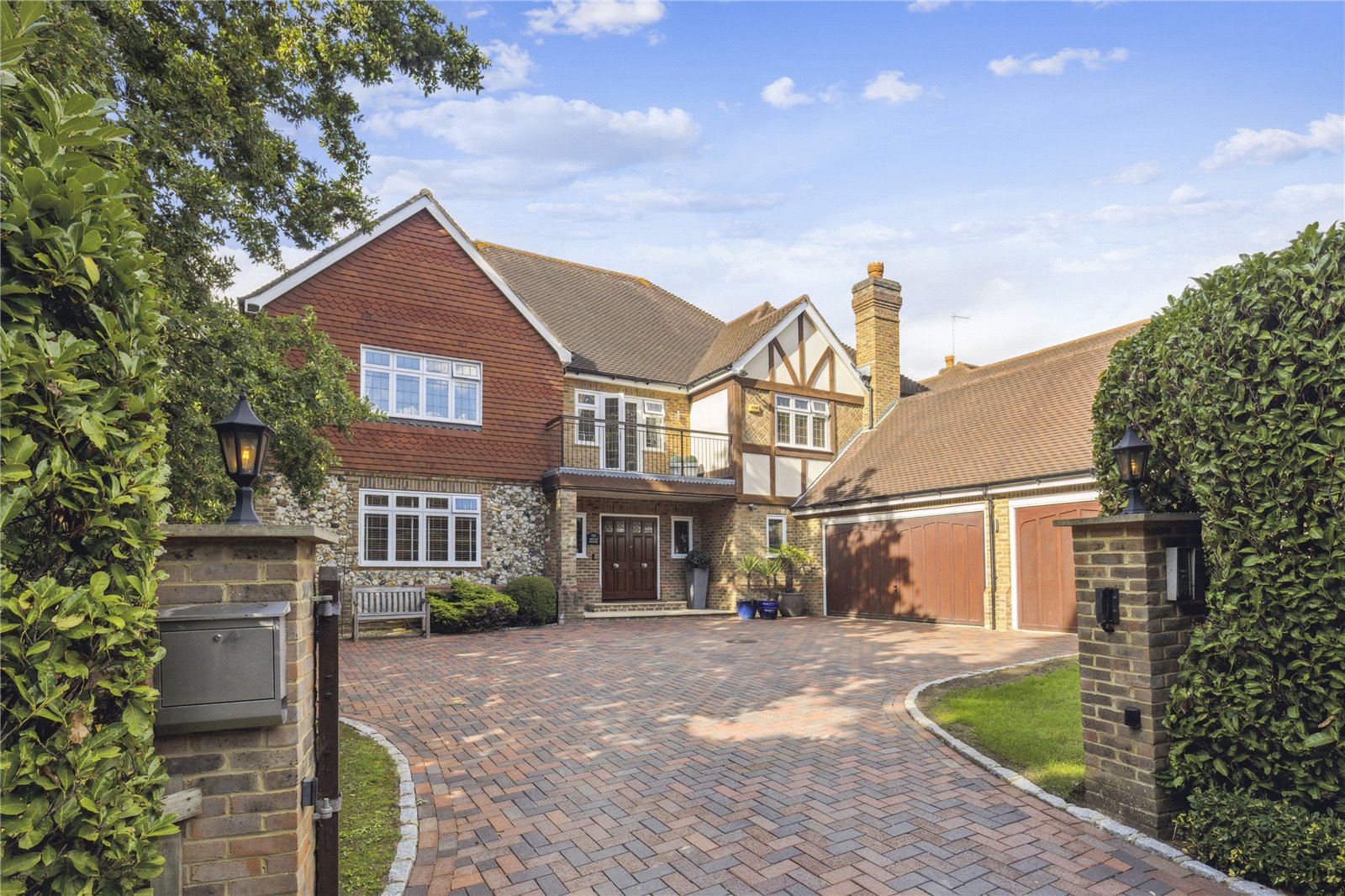 Photos of Steels Lane, Oxshott, Leatherhead, Surrey KT22 62483404