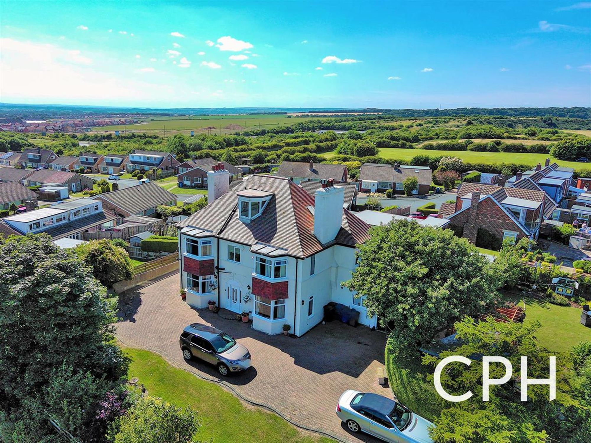 4-bed house on Osgodby Lodge Filey Road, Scarborough, £650,000
