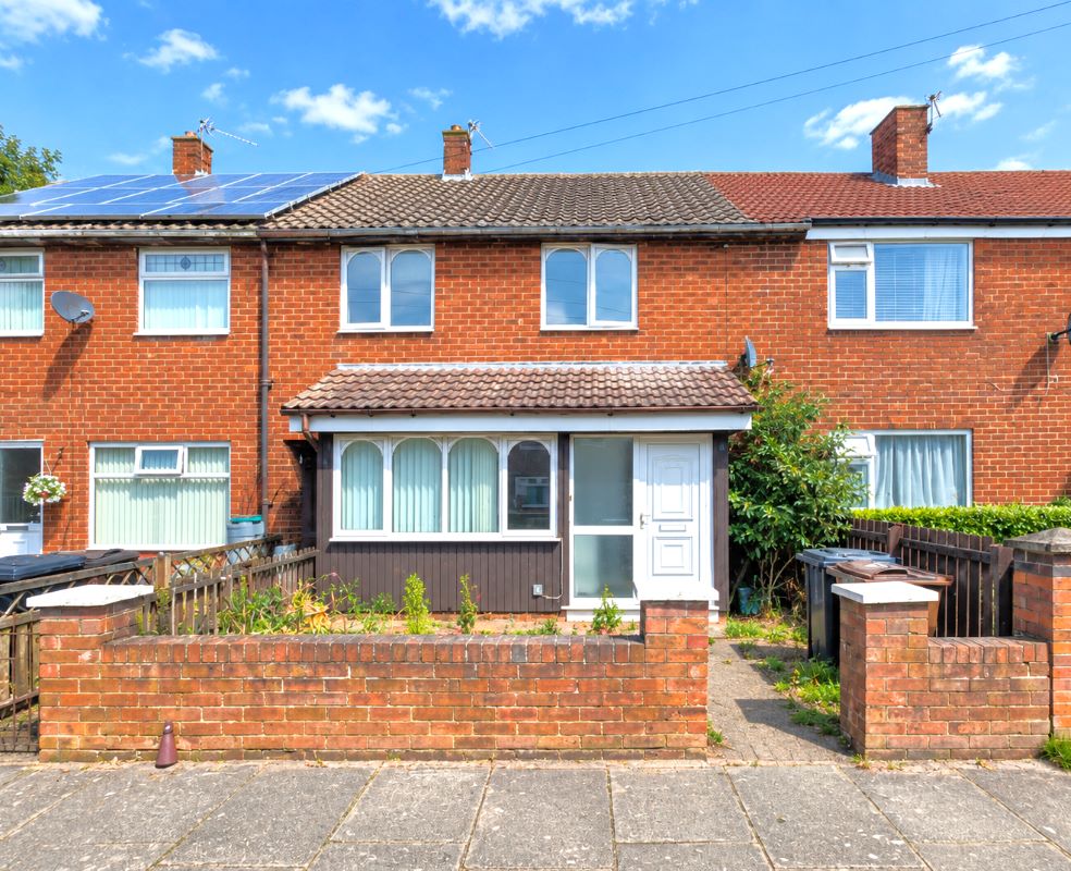 203, Ford Lane, Liverpool photo 2