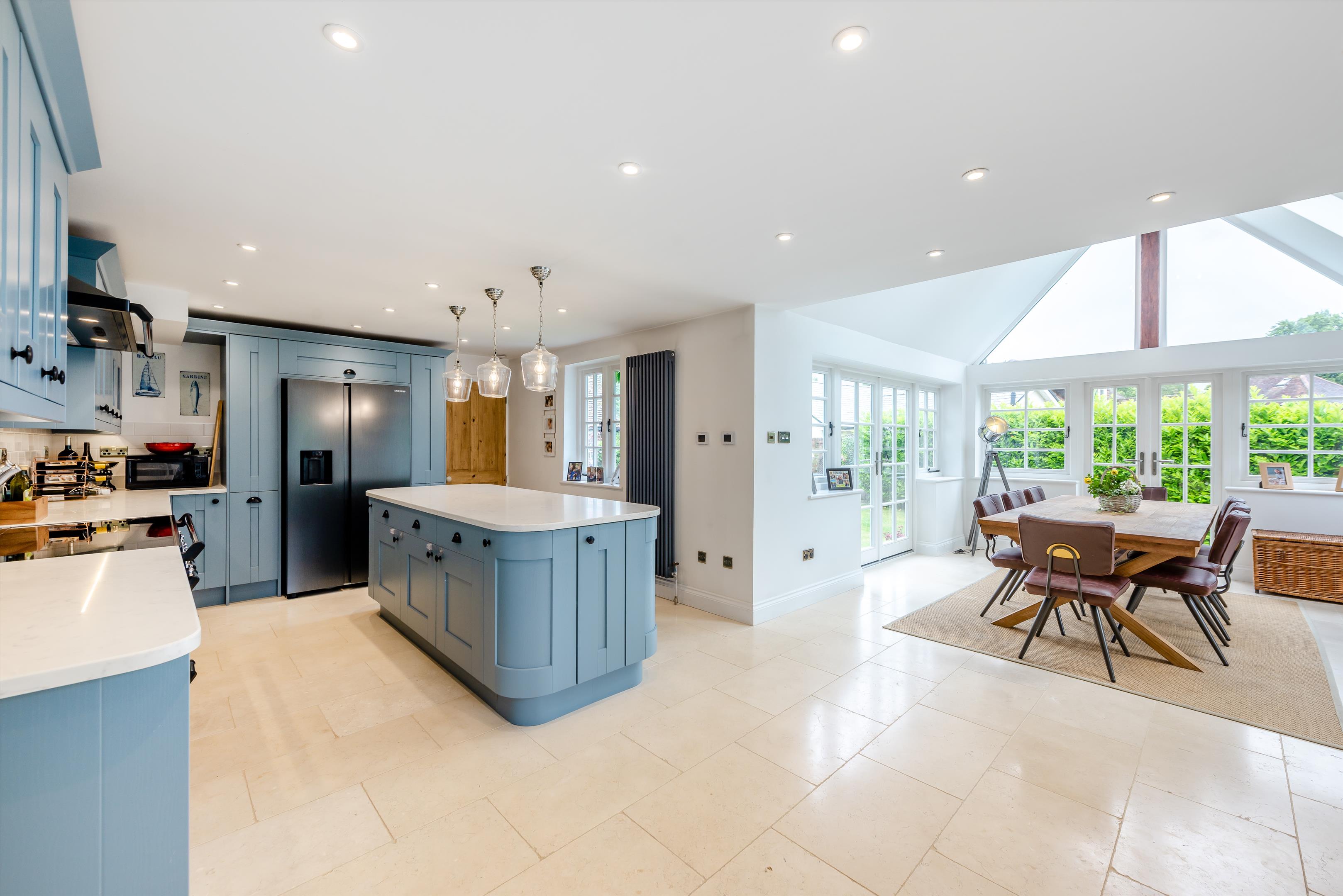 4 bedroom detached house for sale 0