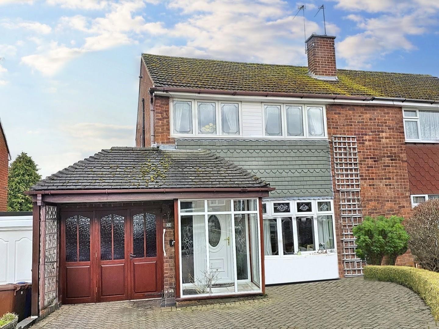 67, Leahall Lane, Rugeley photo 3