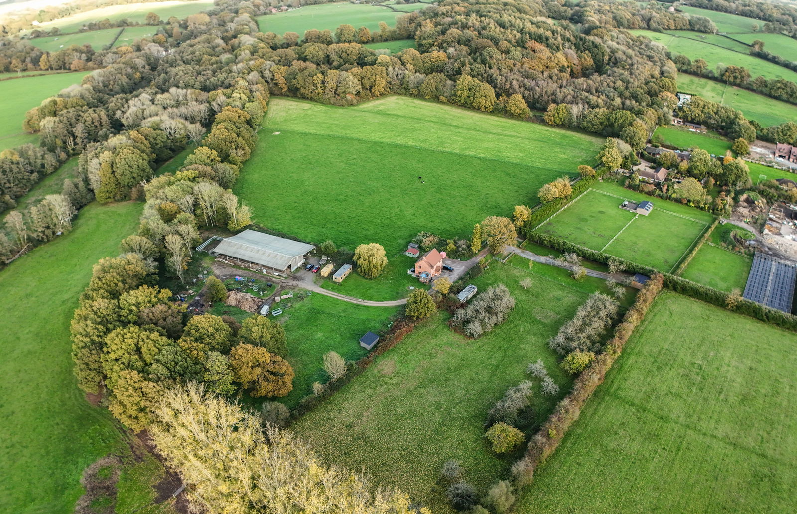 3 bedroom detached house for sale 0