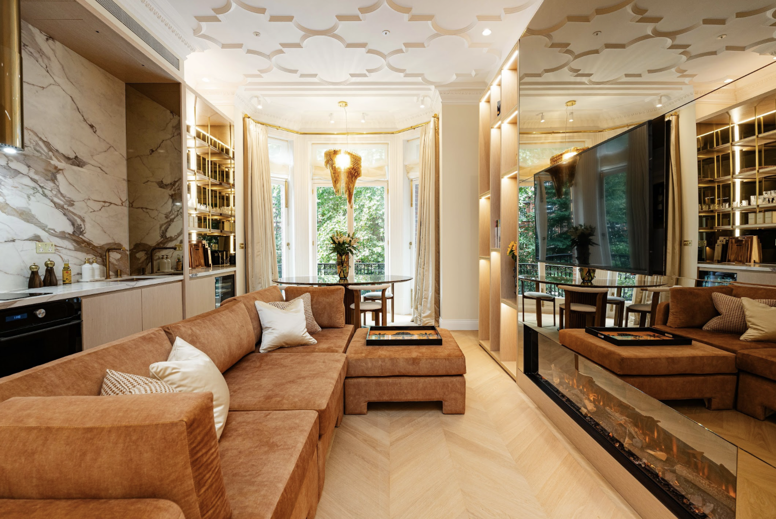 10, Sloane Gardens, London photo 2