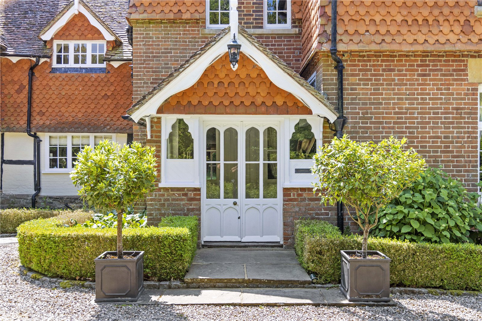 5 bedroom detached house for sale 0