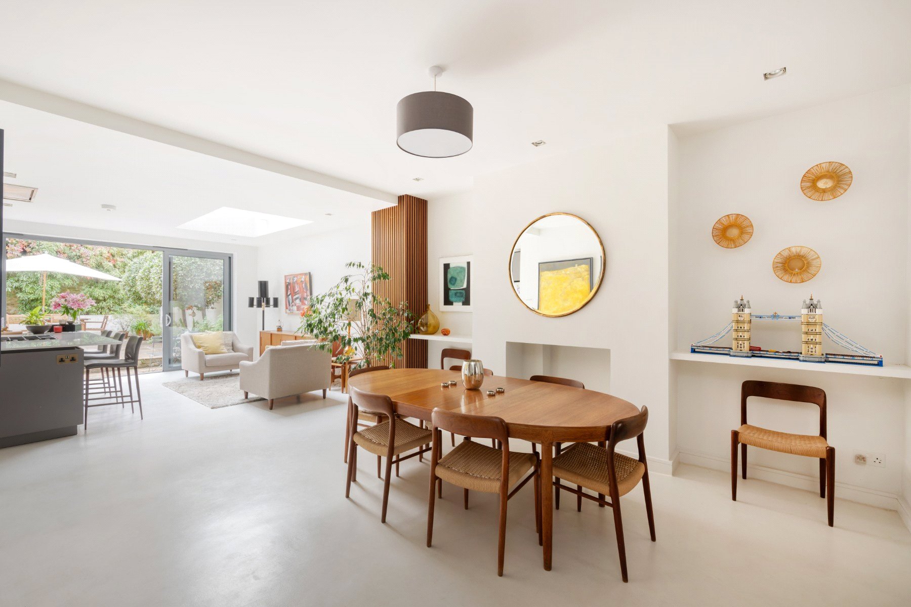 6 bedroom terraced house for sale 0