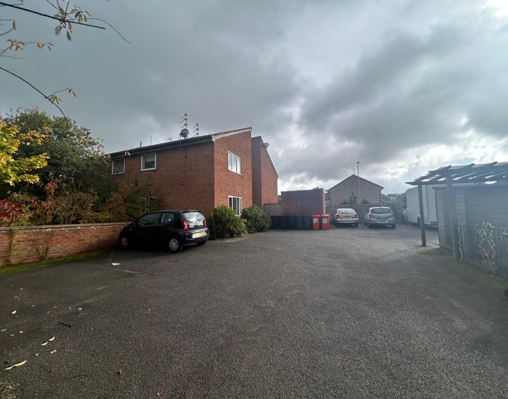 43, Barnsdale Road, Leicester photo 5