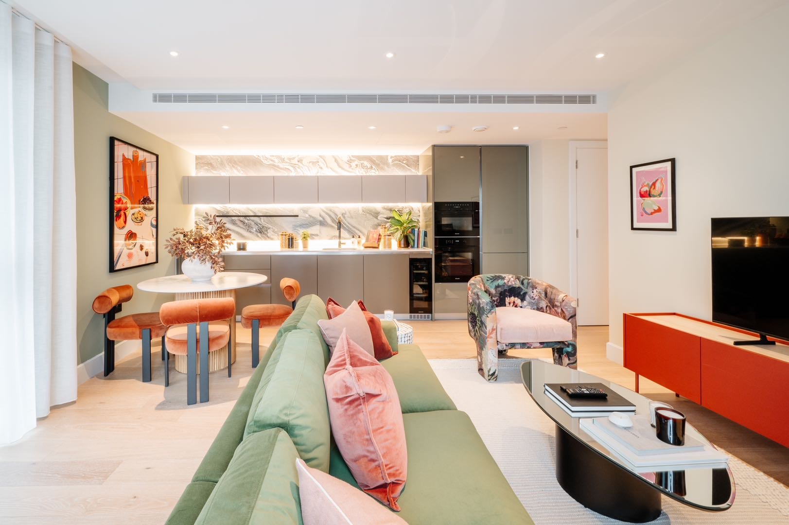 2 bedroom new flat for sale 0