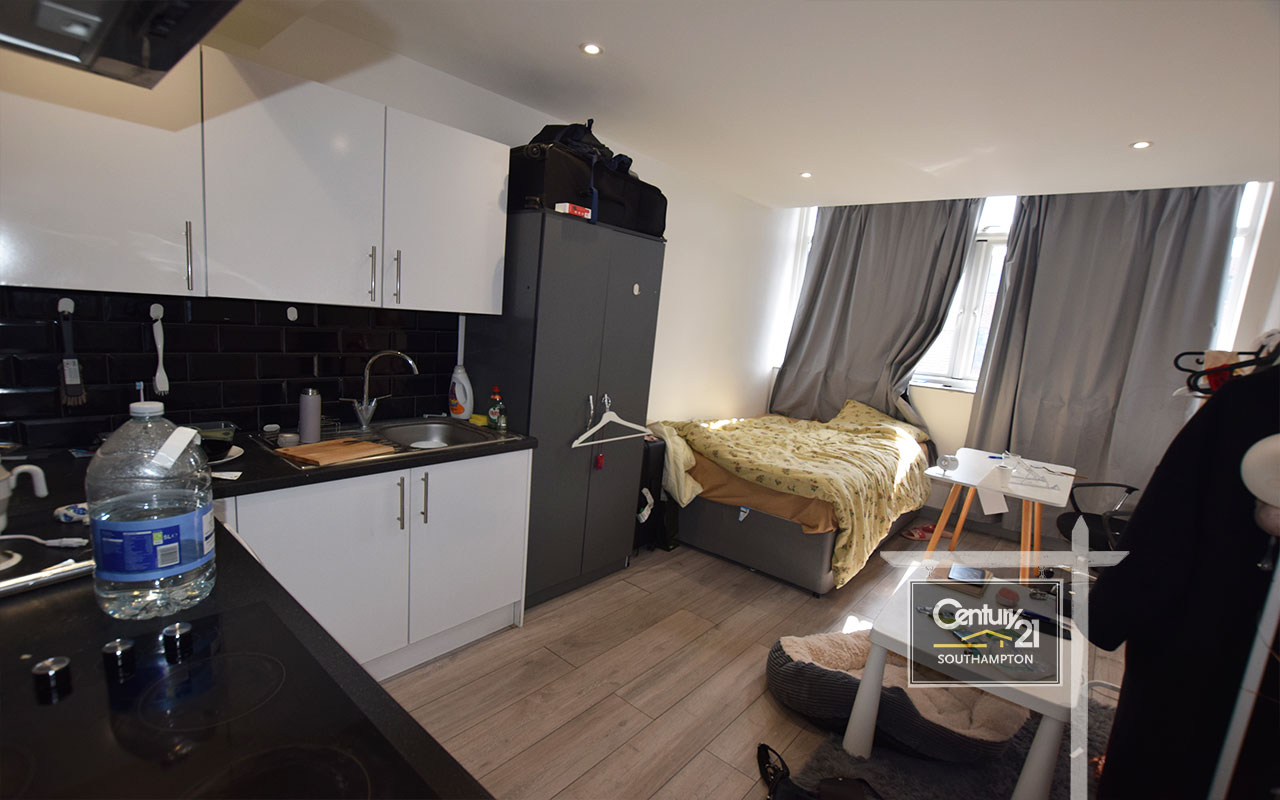 Flat 7,  43, London Road, Southampton photo 4