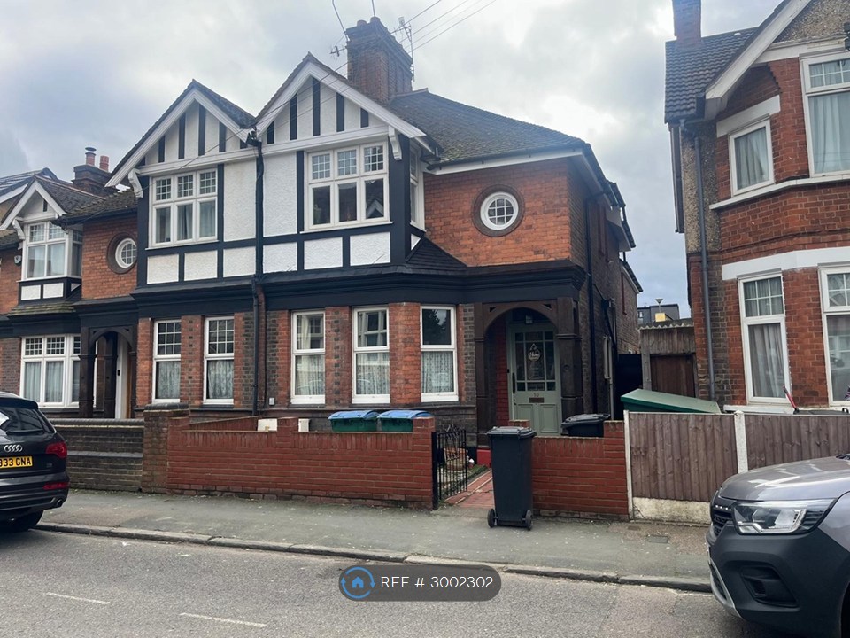 Wellington Road, Watford photo 4