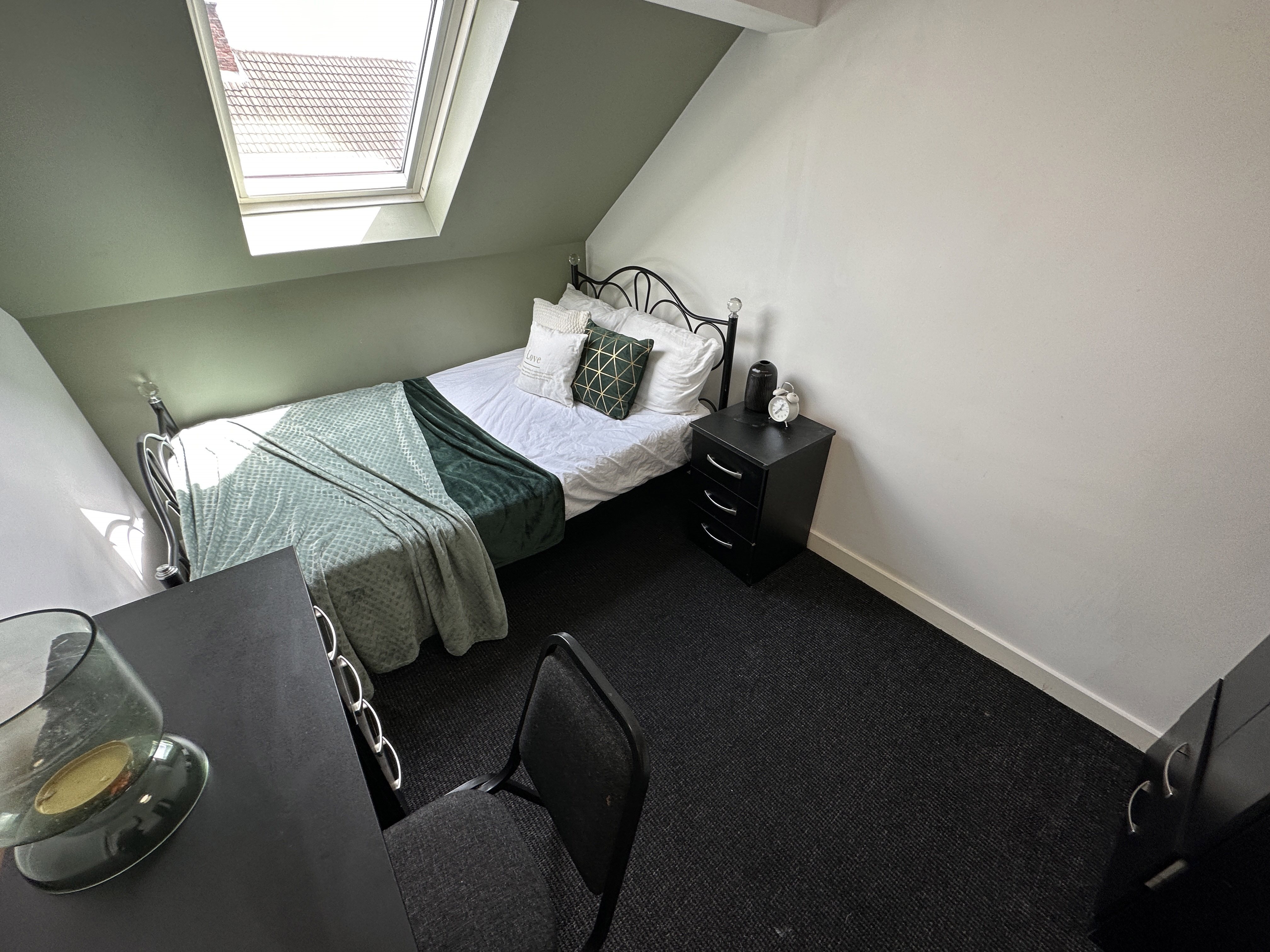 Empress Road photo 4