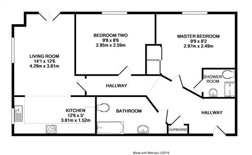 2 Bedrooms Flat to rent in Haskins Gardens, Farnborough, Hampshire GU14