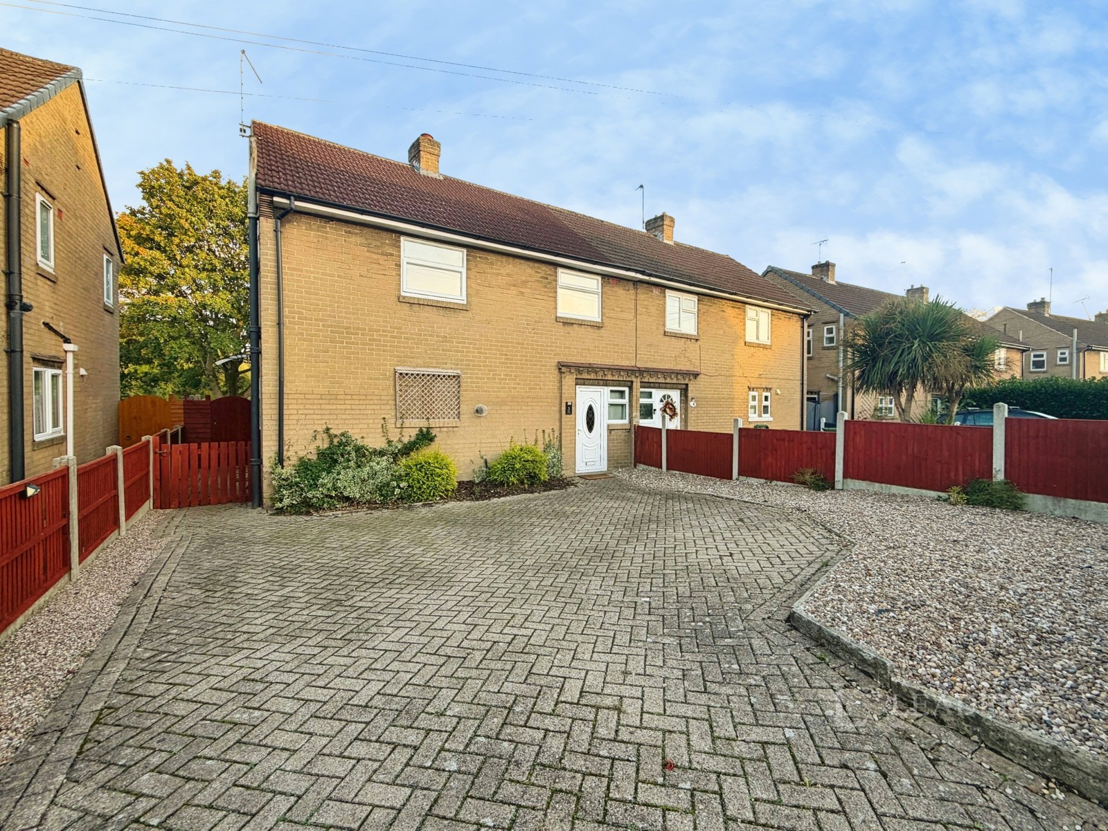 5, Parks Avenue, Alfreton photo 3