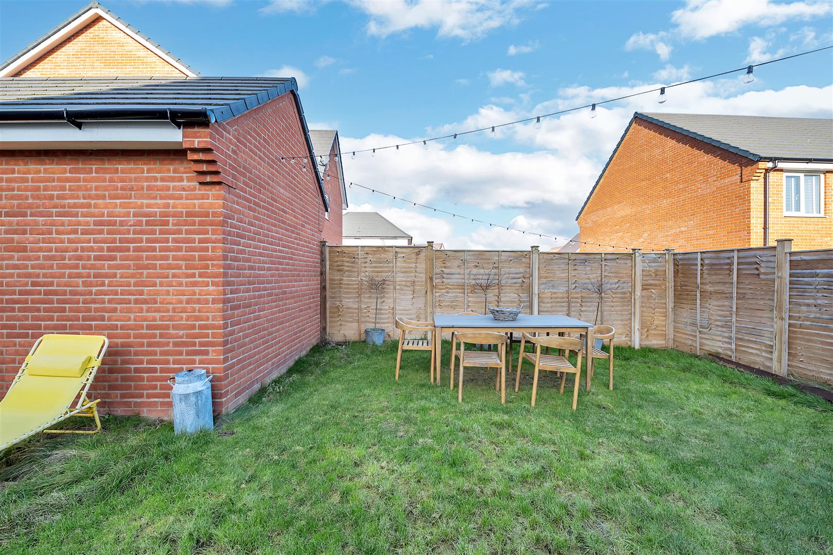 Photos of Barwick Avenue, Bury St. Edmunds IP32 - 66485010 | PrimeLocation