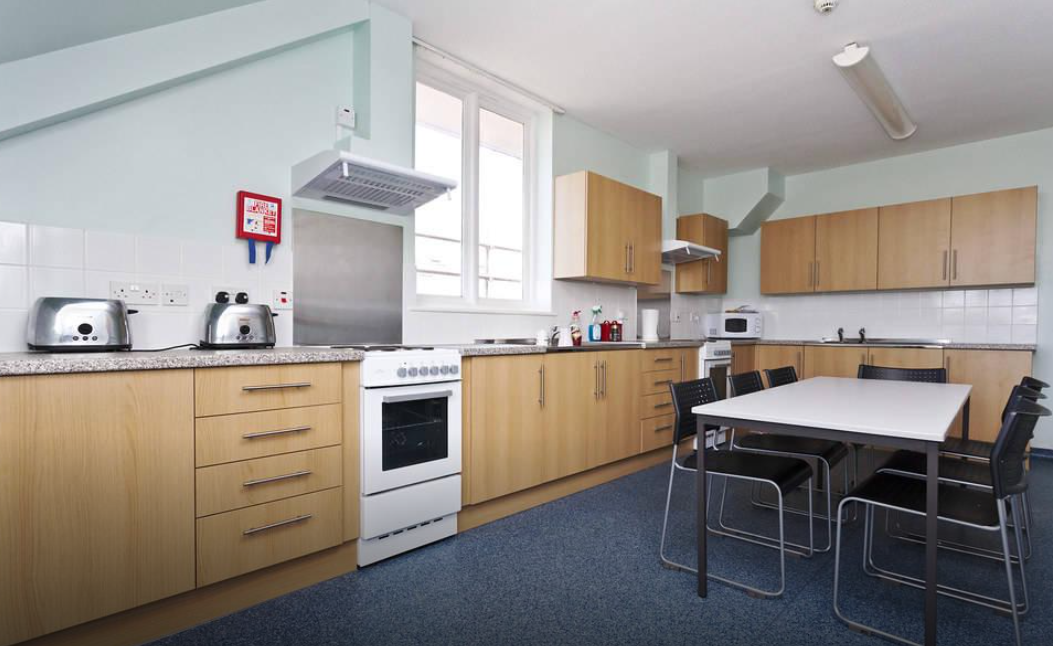 Flat 8, Canterbury photo 4