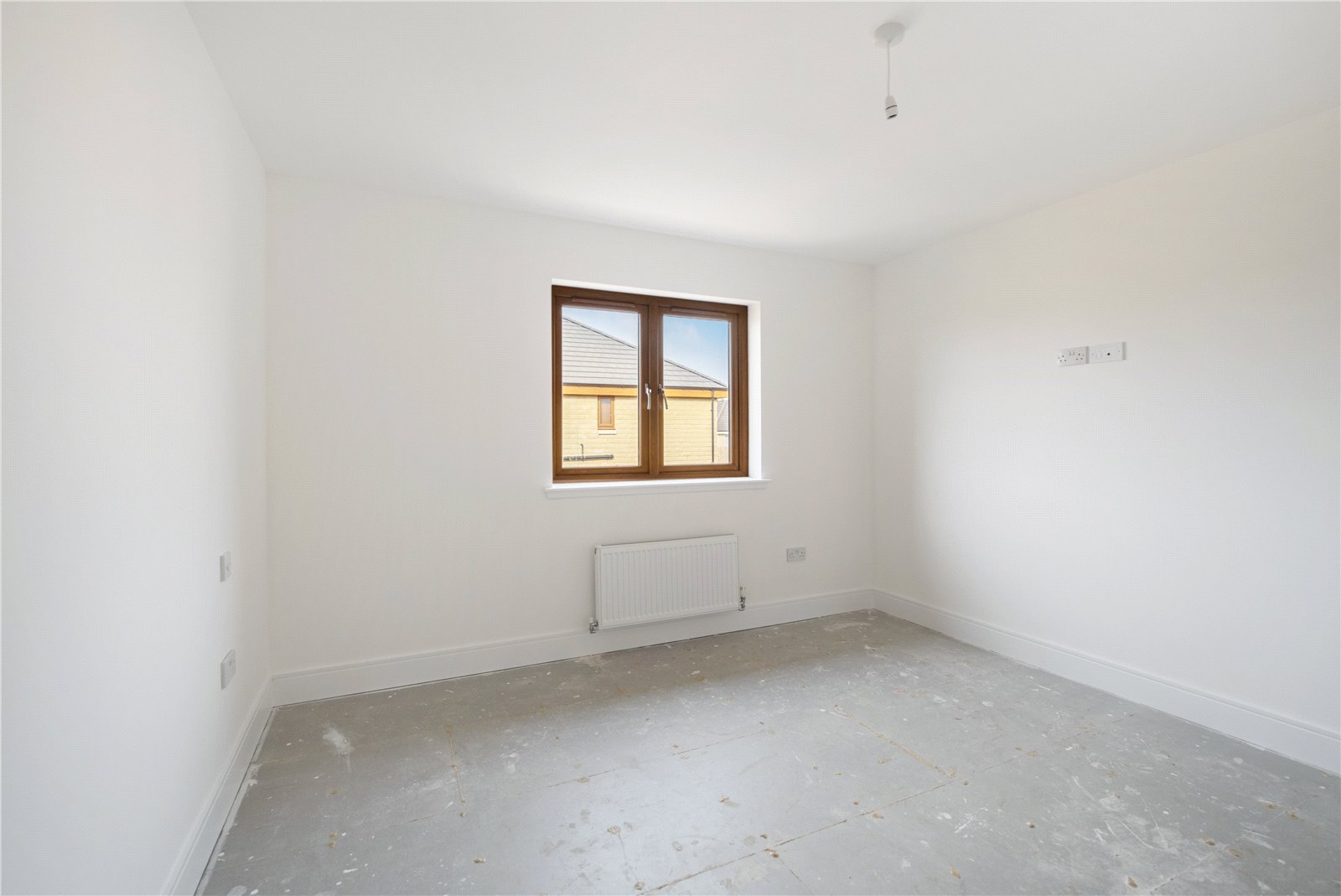 Photos of Silverholm Drive, Cleghorn, Lanark ML11 64381883