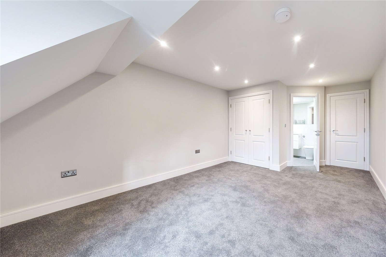 Photos of Sandy Lane, Walton On Thames KT12 66607237 PrimeLocation