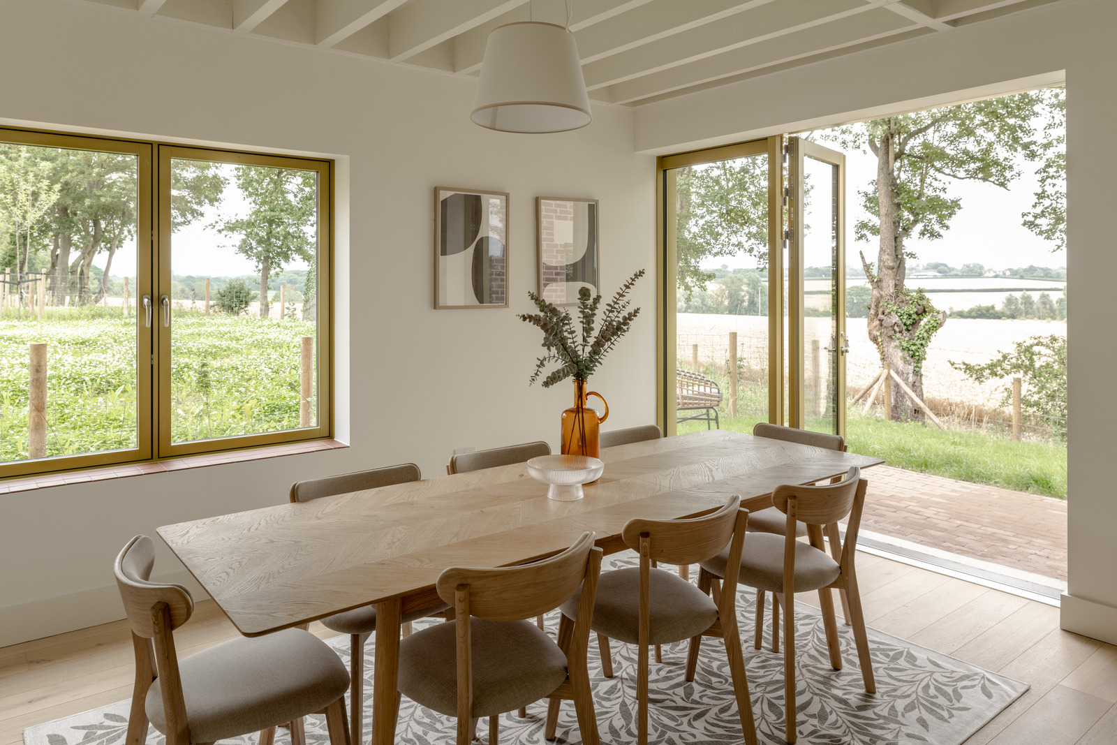 4 bedroom detached house for sale 0