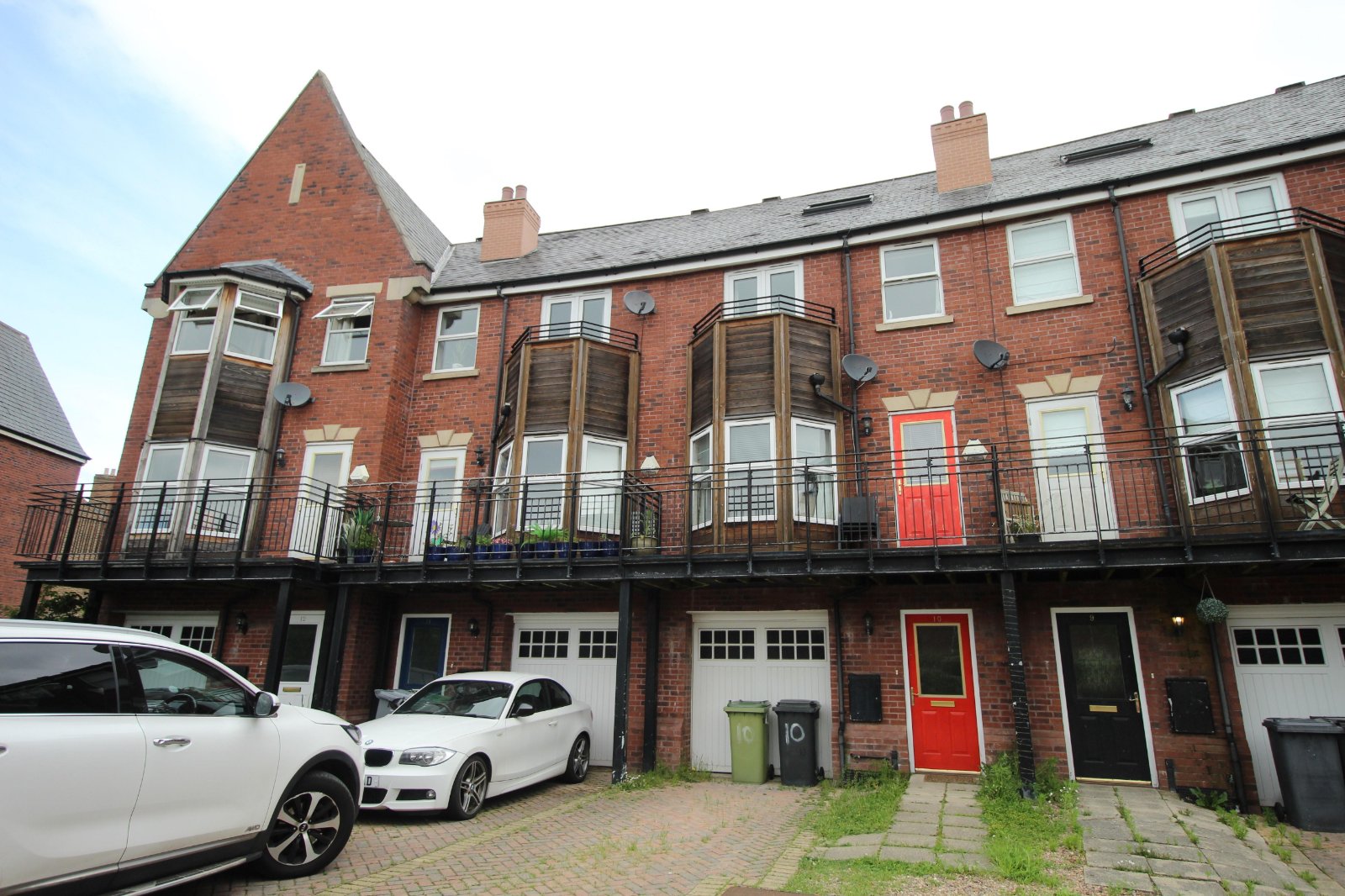 10, Huntington Crescent, Leeds photo 2