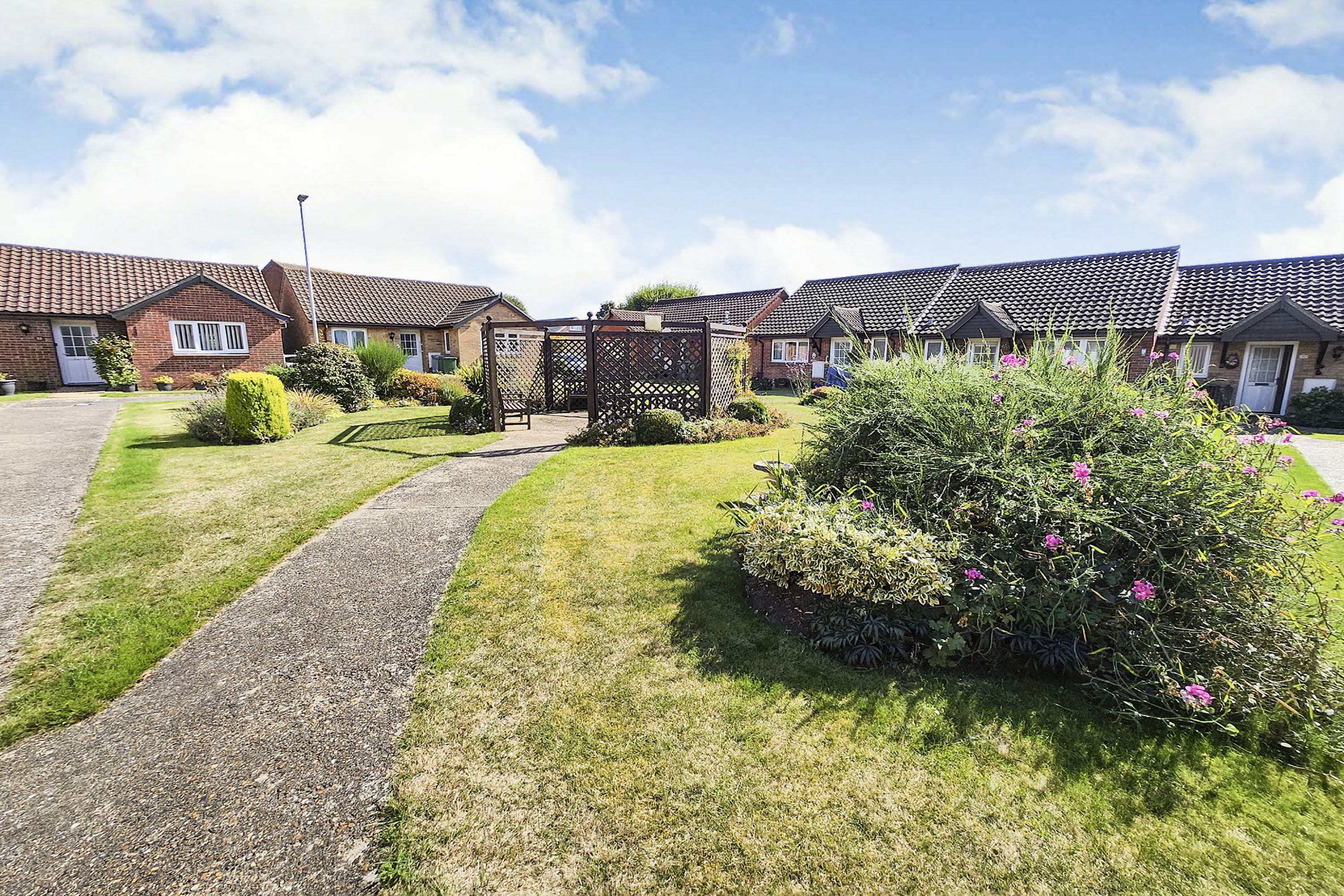 11, Merchant Way, Norwich photo 2