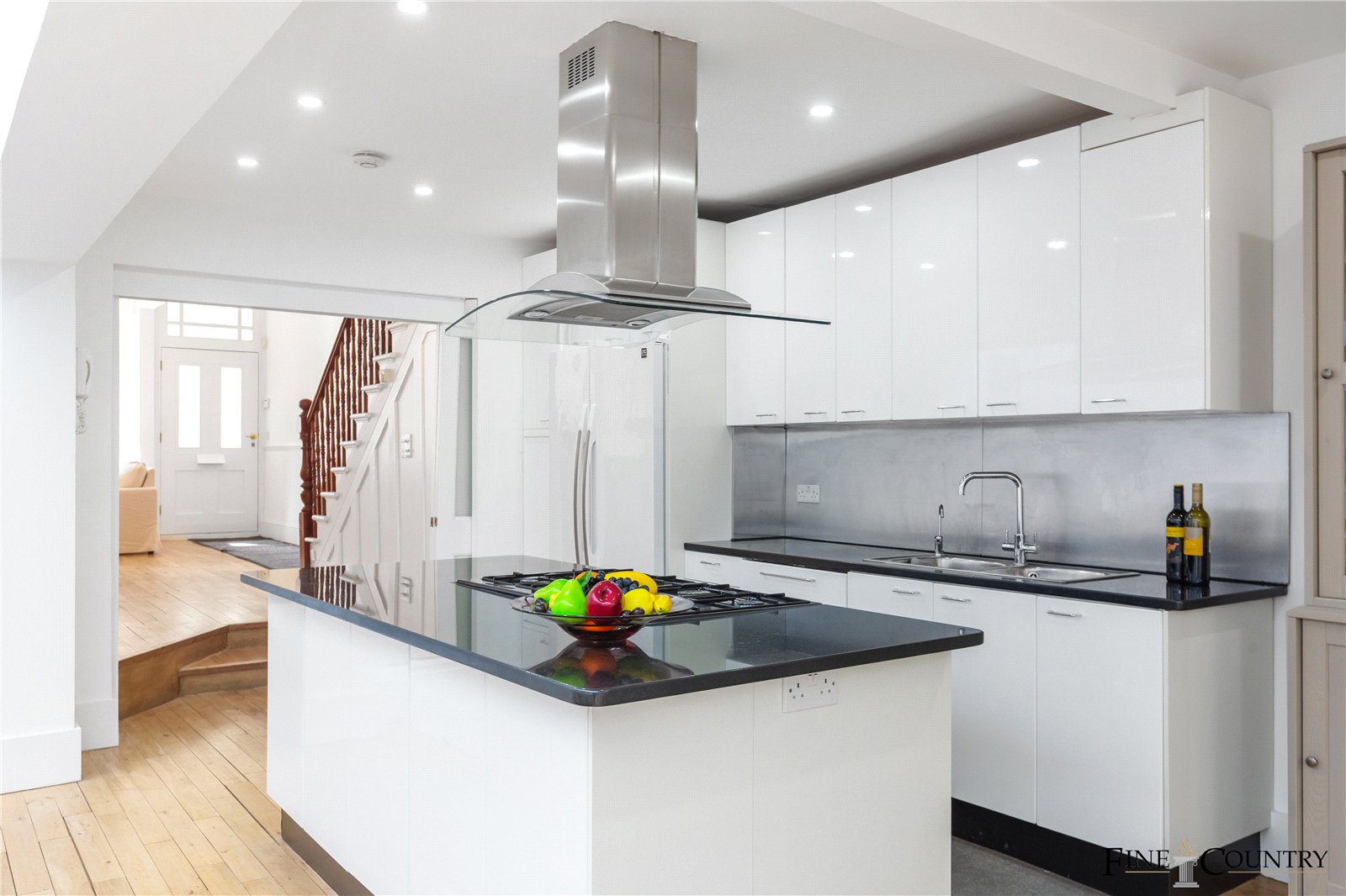 4 bedroom terraced house for sale 0