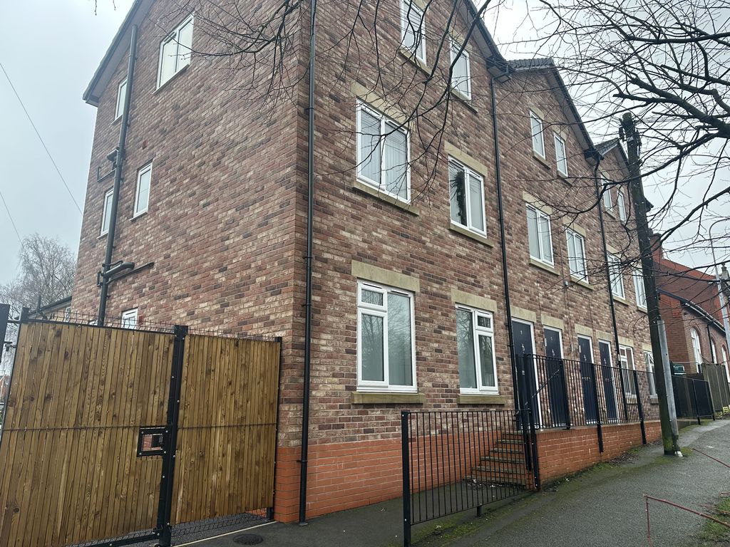 1, Kings Pitt Mews, Pemberton photo 4