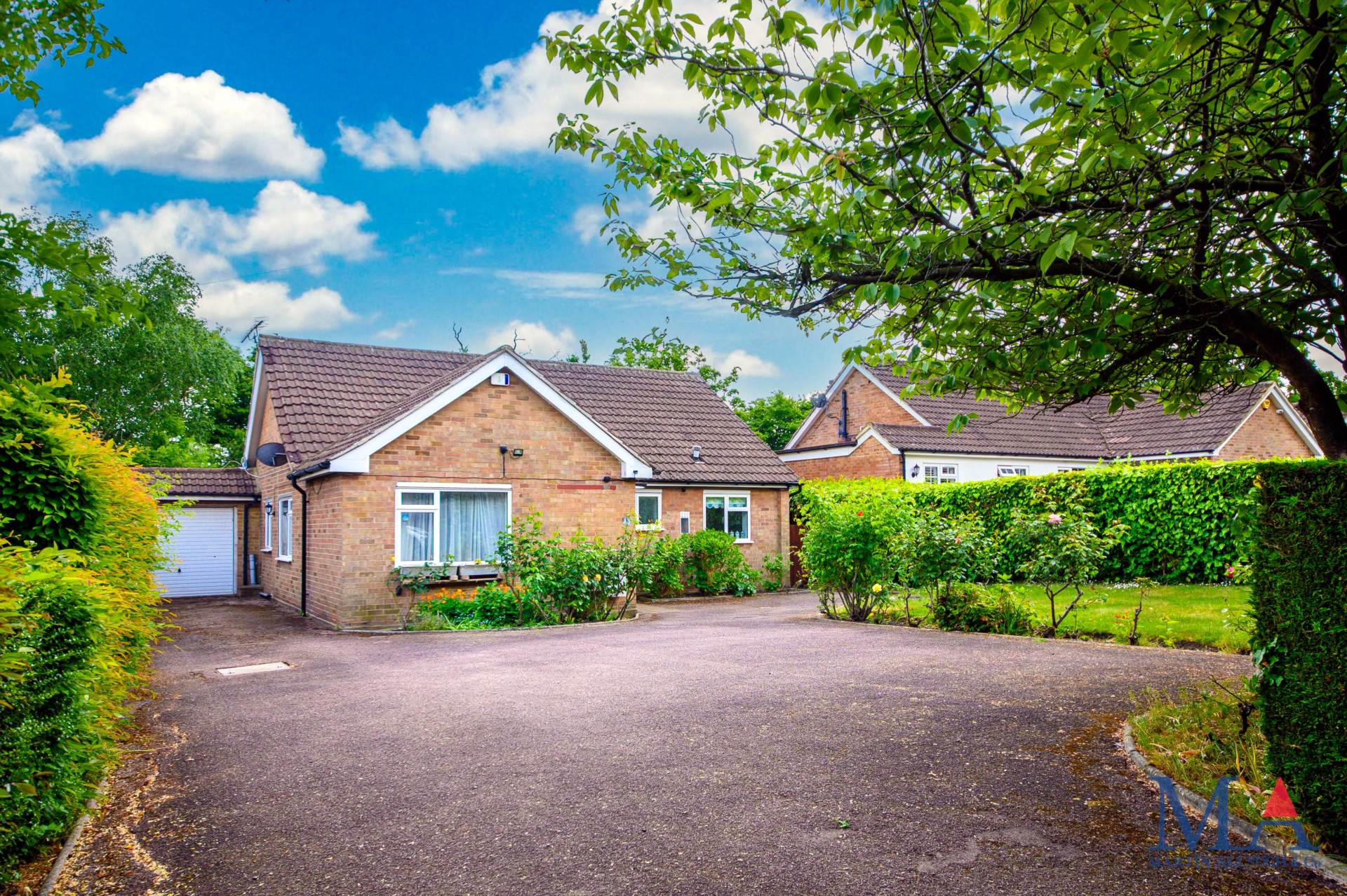 4 bedroom property for sale