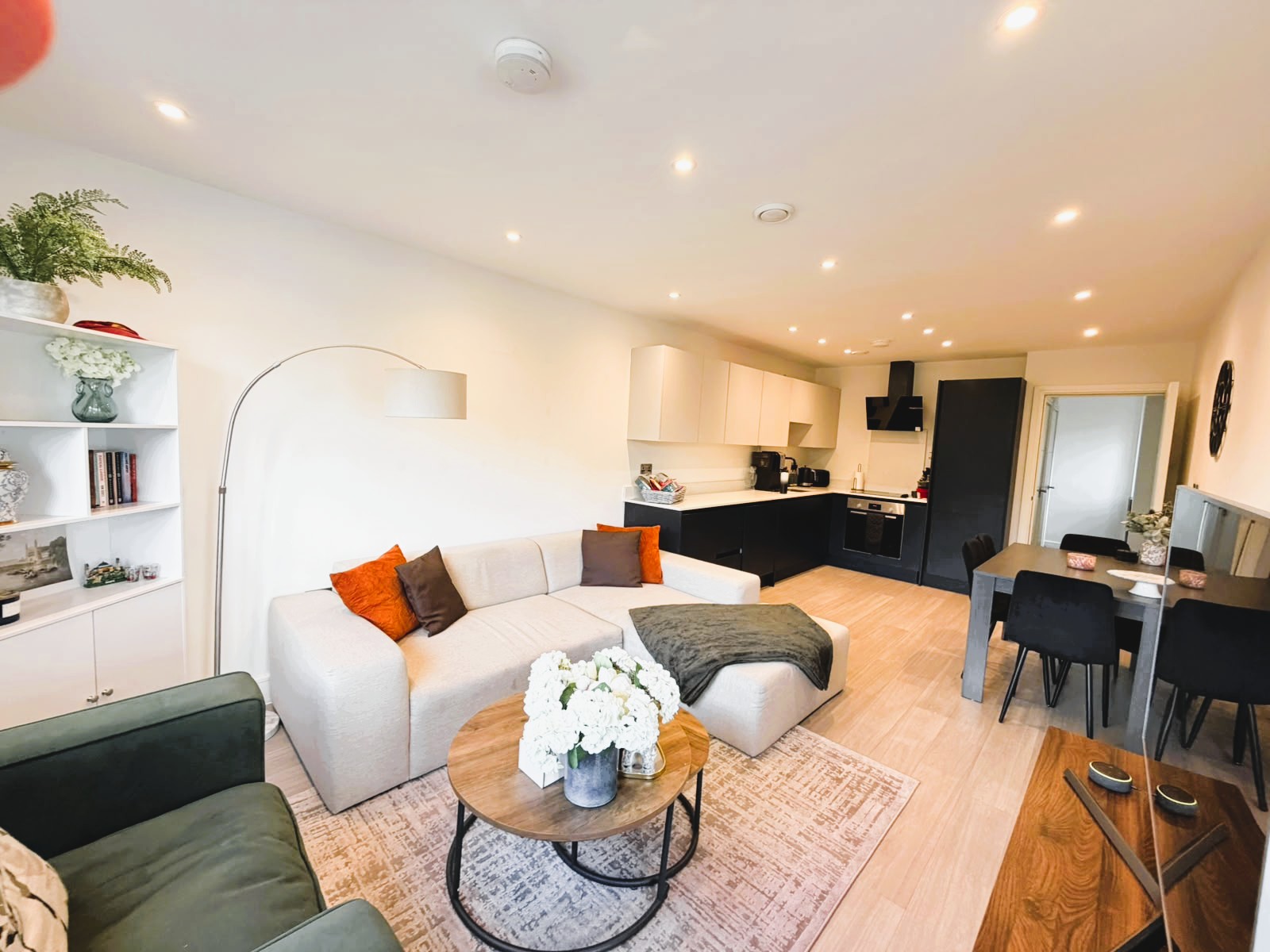 Flat 6, Nord Court, 274 Church Road, London photo 2