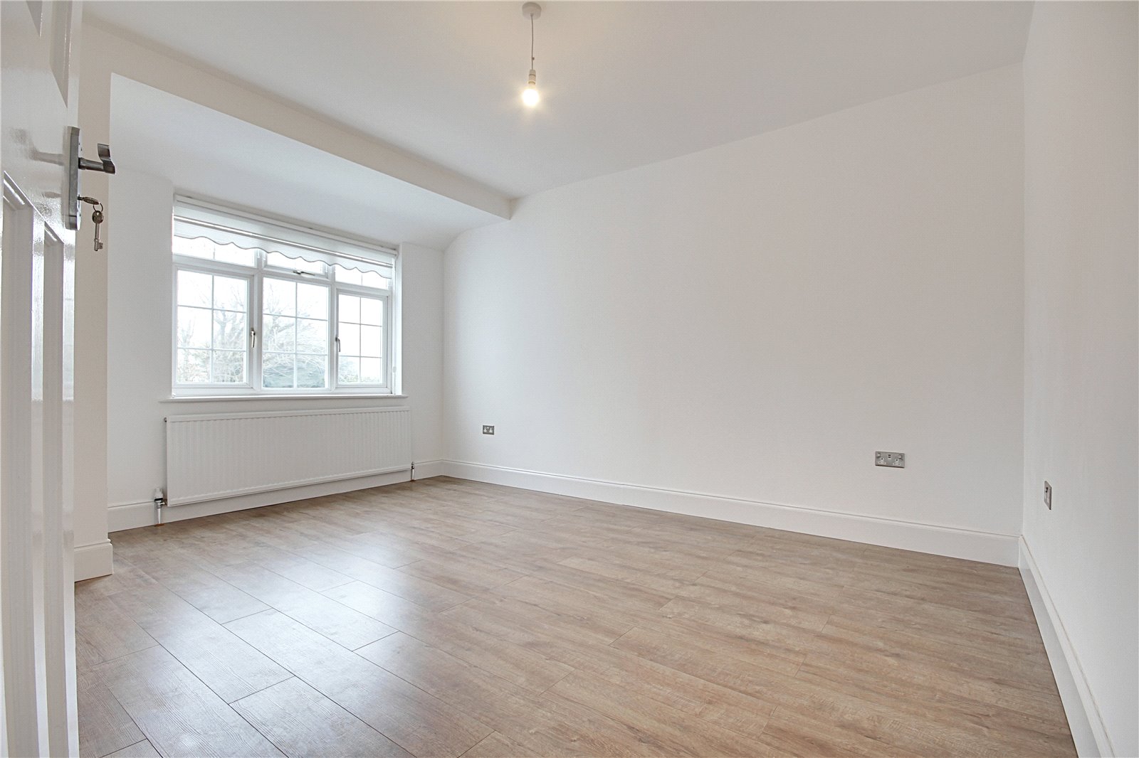 Photos of Station Road, London N21 60787464 PrimeLocation