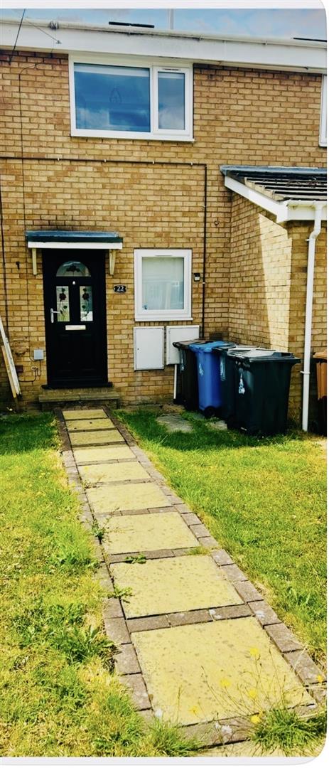 22, Nairn Close, Hull photo 2