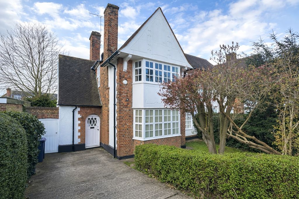 3-bed house on 13, Willifield Way, Hampstead Garden Suburb, £1,395,000