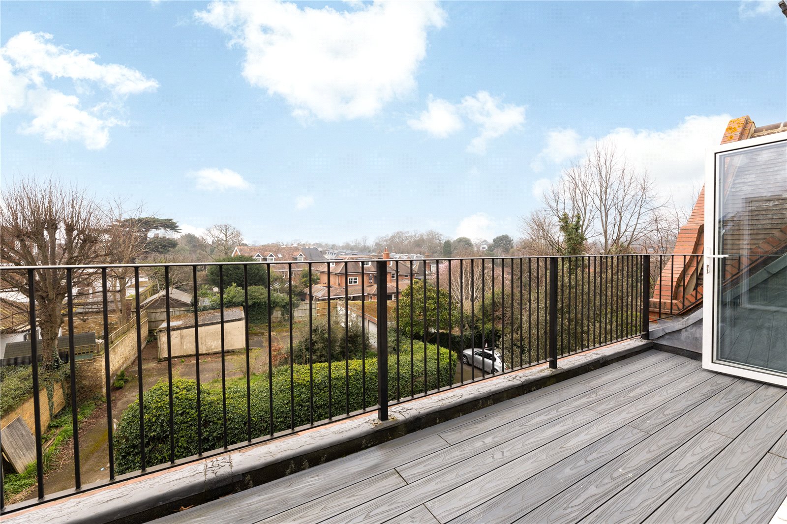 3 bedroom flat for sale 0