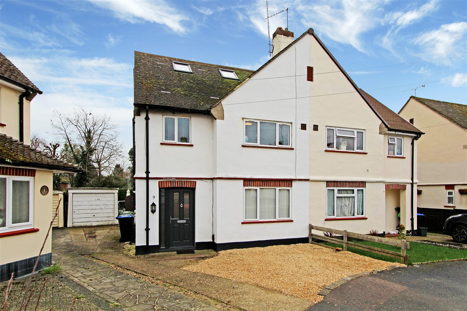 Free property report 9 Longs Close, Pyrford, Woking, GU22 8TJ Chimnie