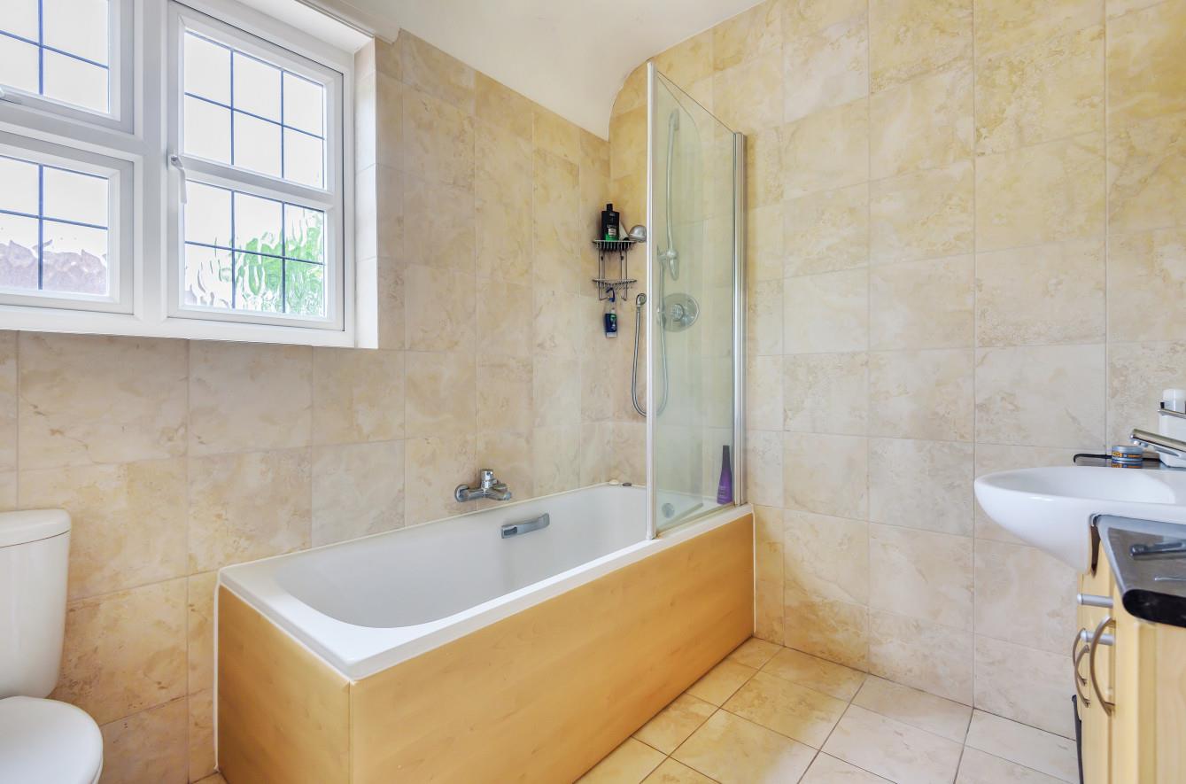 Photos of West Hill Way, London N20 66833034 PrimeLocation