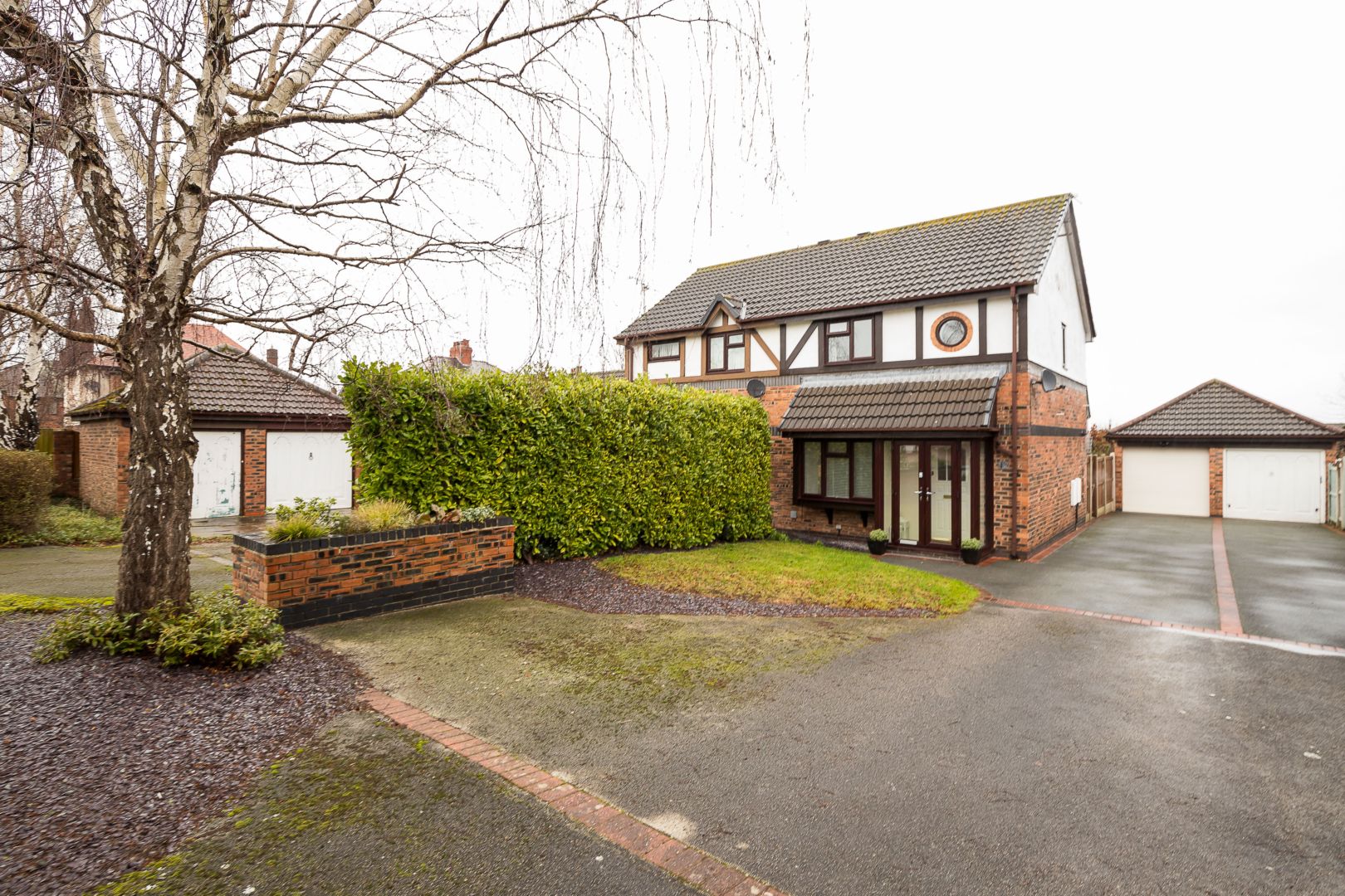 4a, Pippins Close, Deeside photo 3