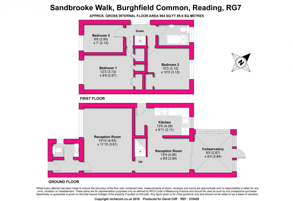 3 Bedrooms Semi-detached house for sale in Sandbrooke Walk, Burghfield Common RG7