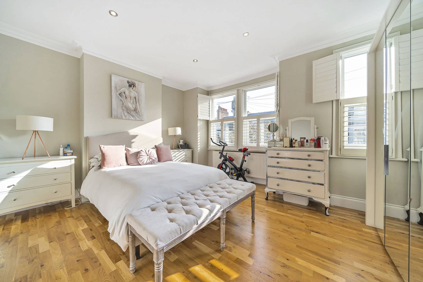 4 bedroom terraced house for sale 0