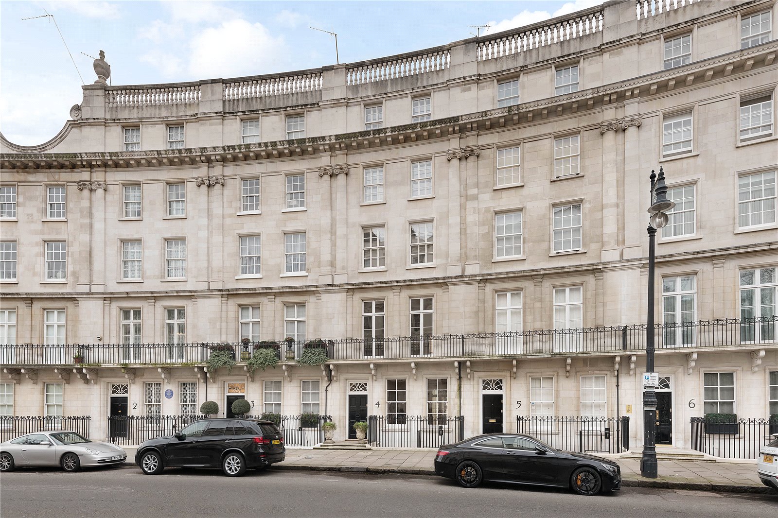 Photos of Wilton Crescent & Kinnerton Street, Belgravia, London SW1X