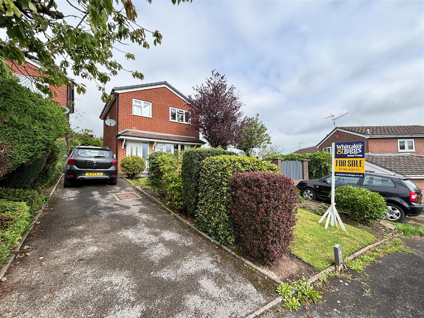 3-bed detached on 2, Hambleton Place, Stoke-On-Trent, £266,000