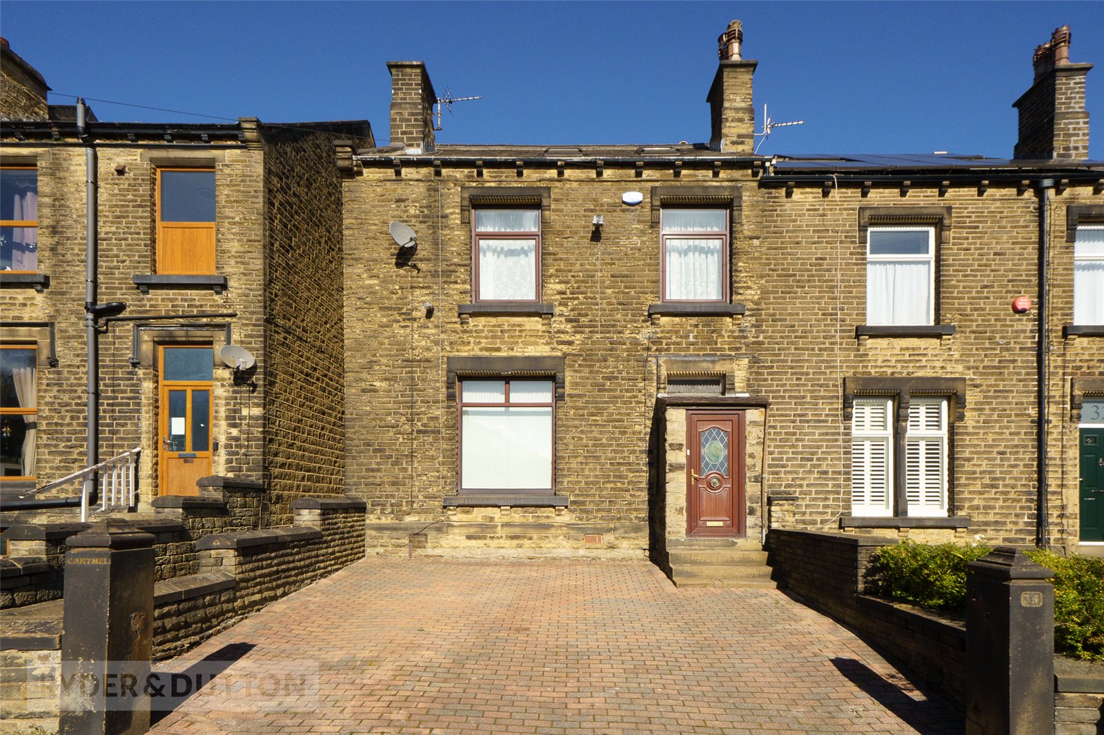 5 bed end terrace house for sale