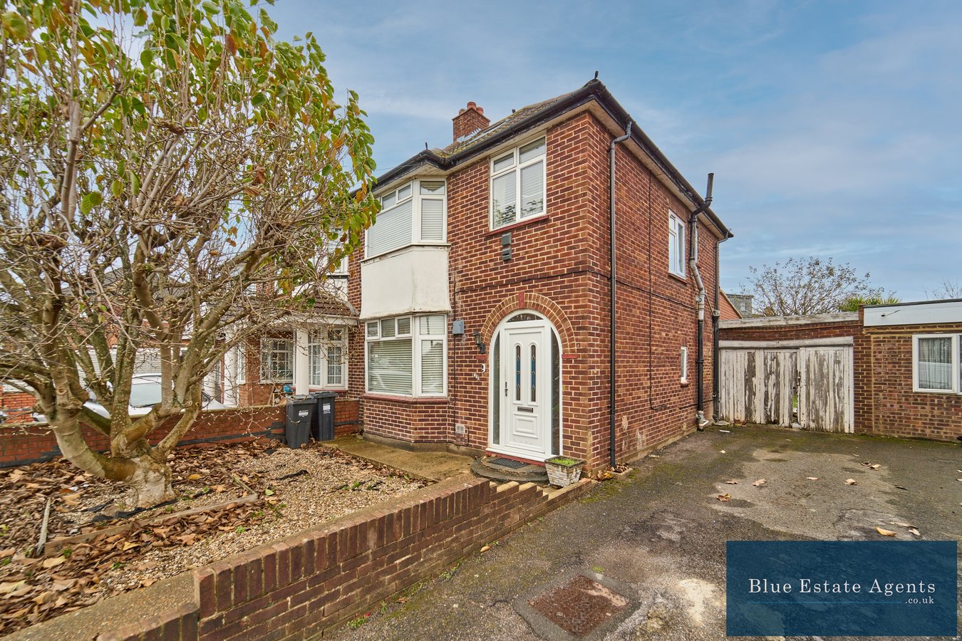 4-bed house on Brabazon Road, Hounslow TW5, £665,000