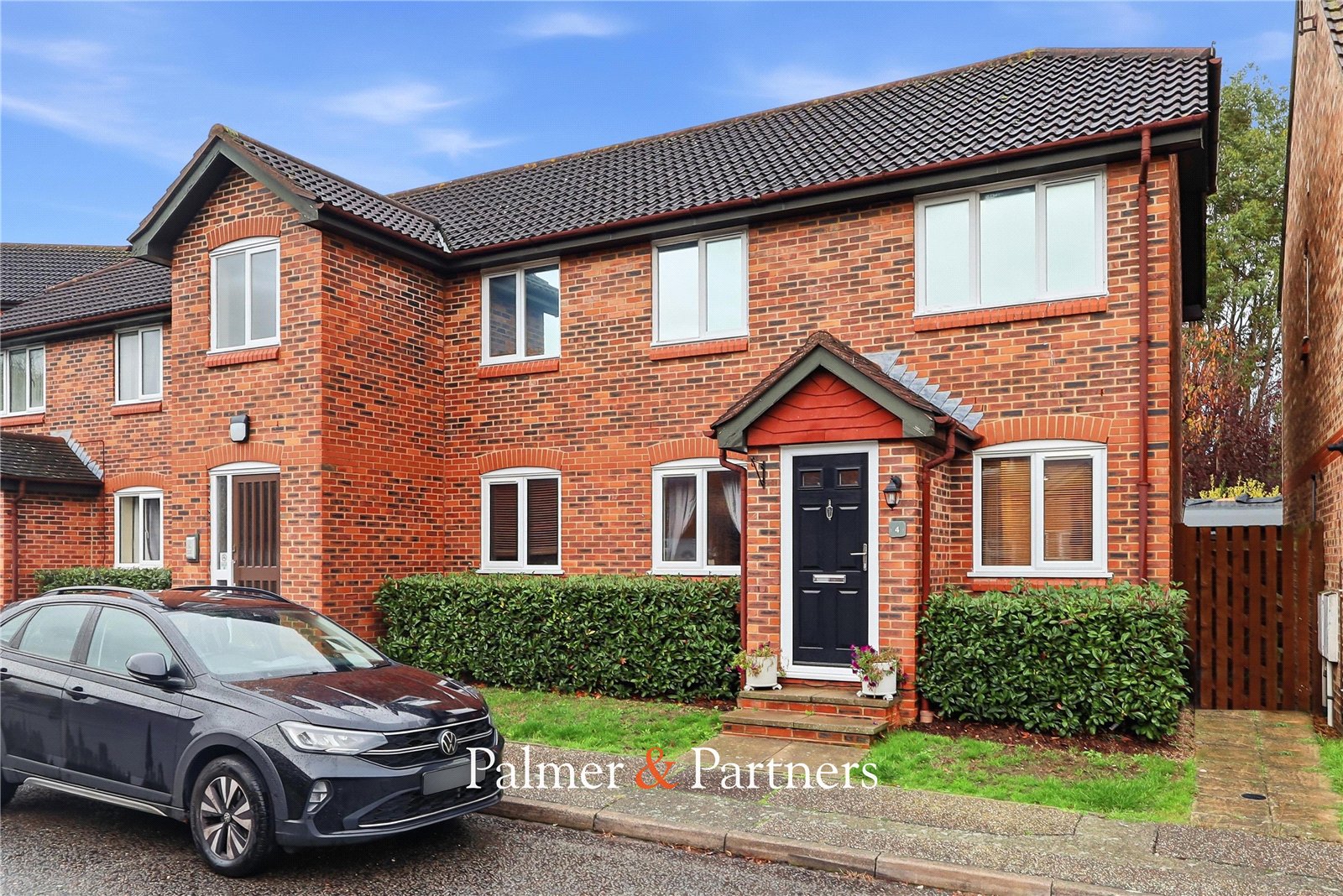 2-bed flat on 4, Ramshaw Drive, Chelmsford, £190,000