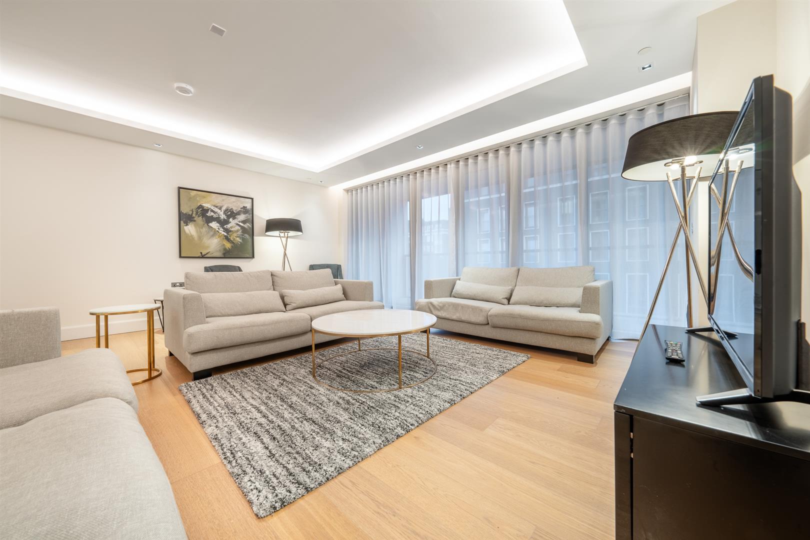 3 bedroom flat for sale 0