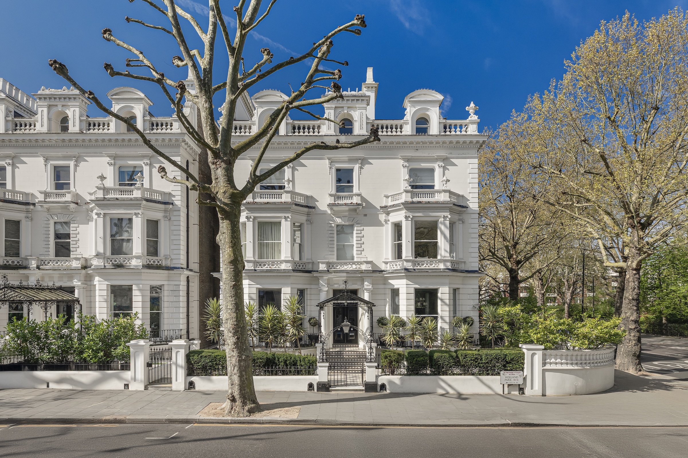 7 bedroom detached house for sale