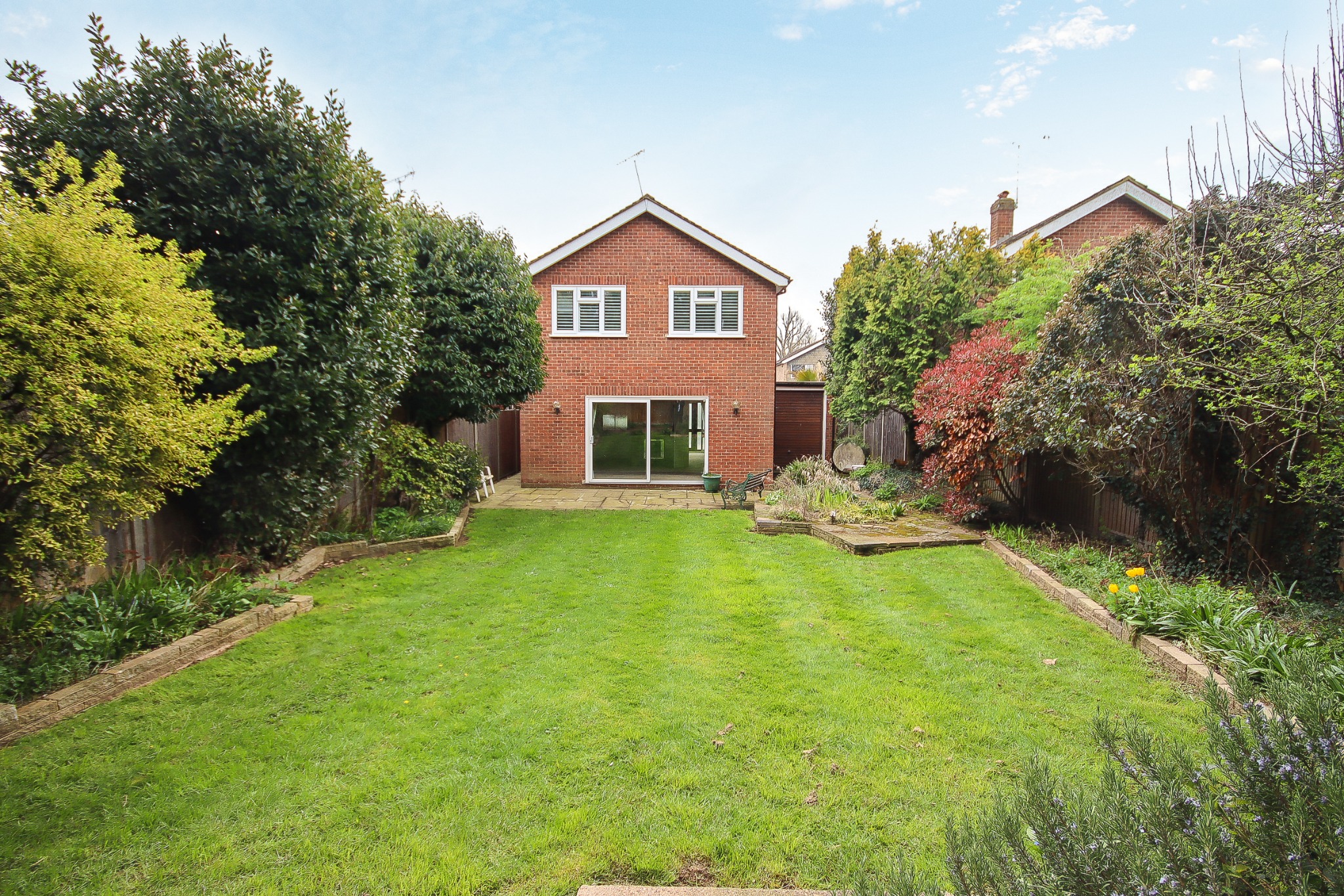 Photos of Derwent Drive, Maidenhead SL6 64953225 PrimeLocation